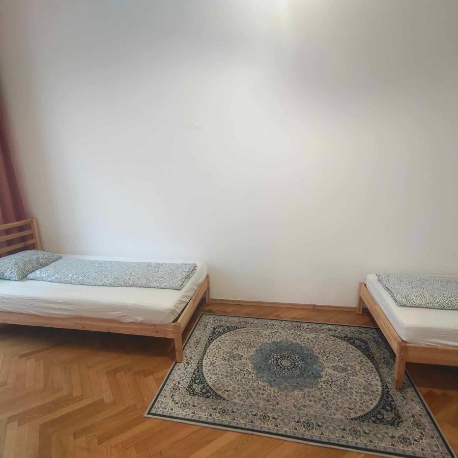 Large 4 Room Apartment In The Center Of Vienna Exterior photo
